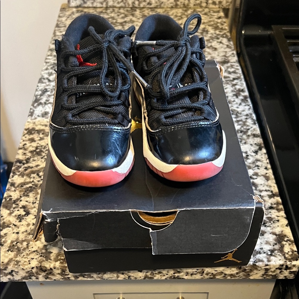 Jordan Kids Black and Red Sneakers